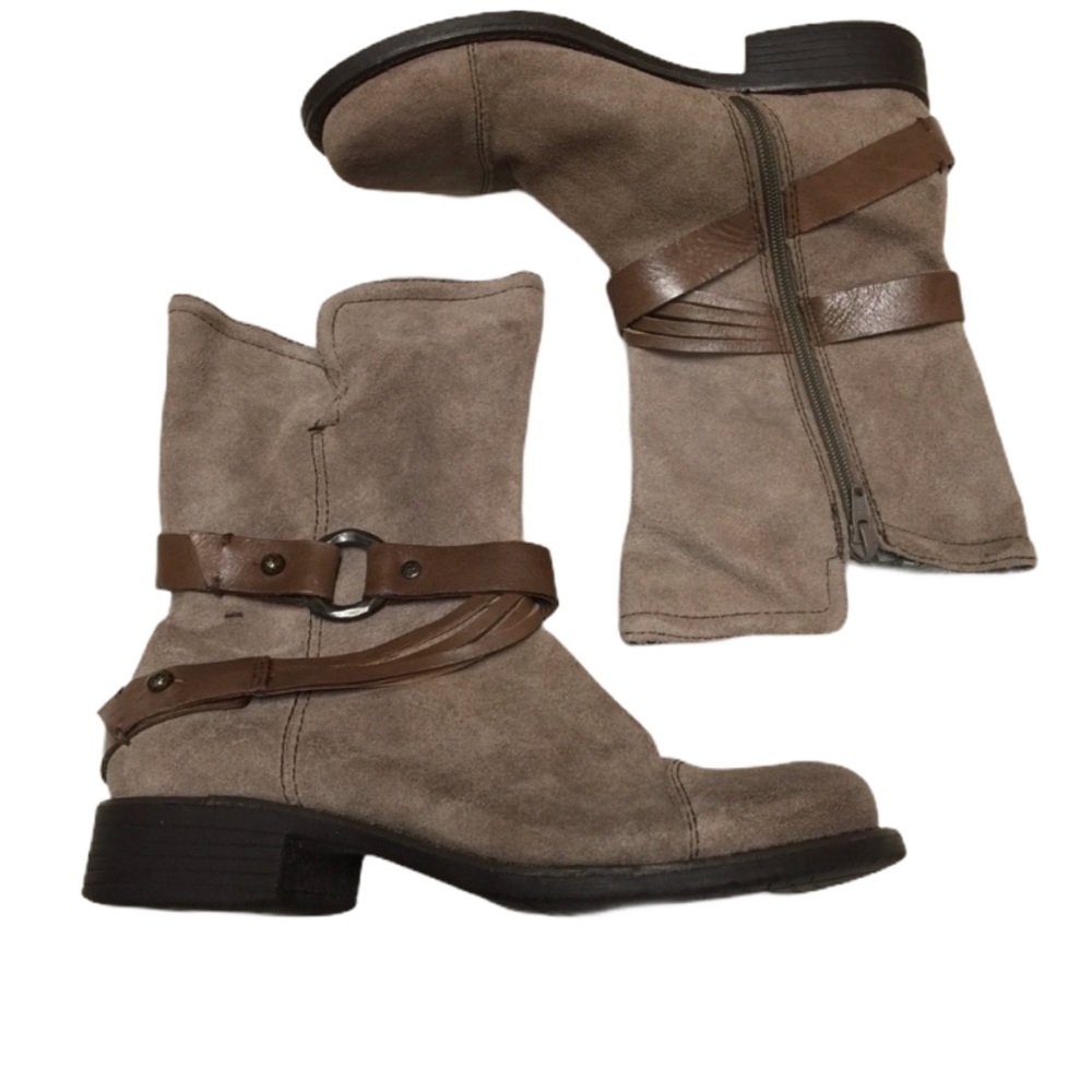 OTBT BOOTS 🥾 SIZE 8
